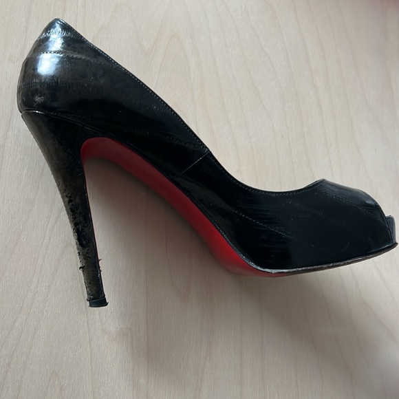 Christian Louboutin Very Prive Eel Leather Pump120 - Picture 6 of 6